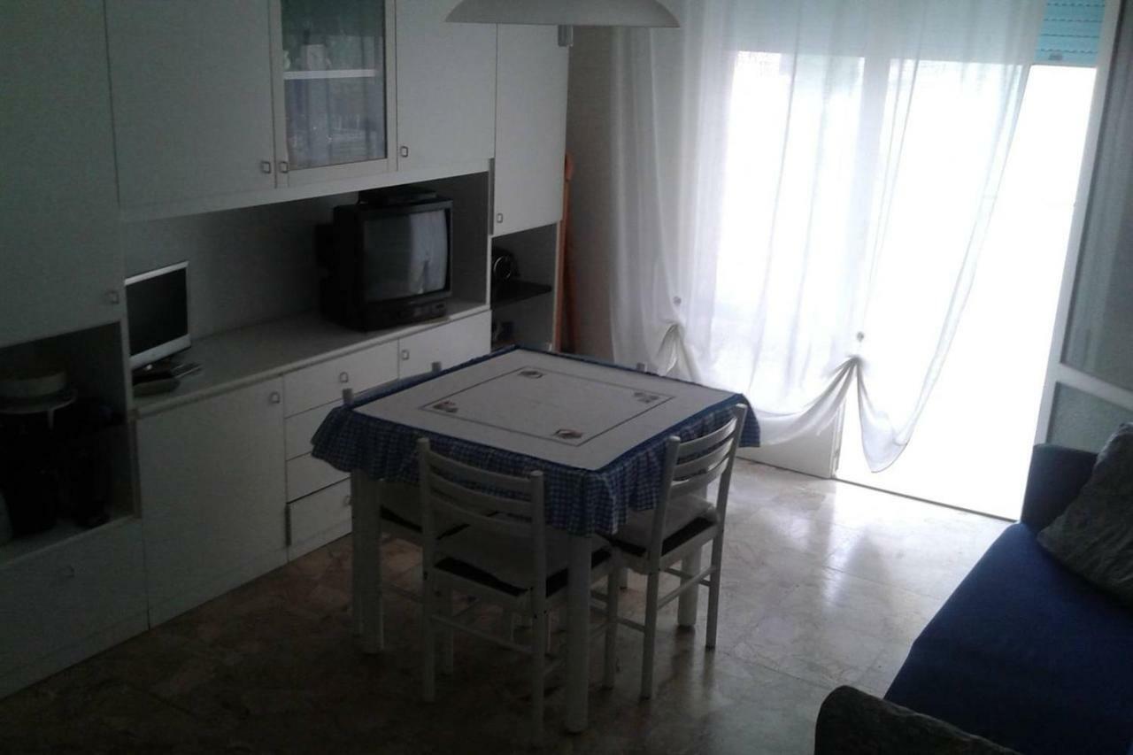 Appartamento Centromare Solo Famiglie Lido di Jesolo Exterior foto